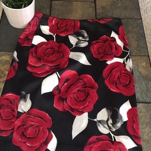 New with tags White House black marketskirt size 6